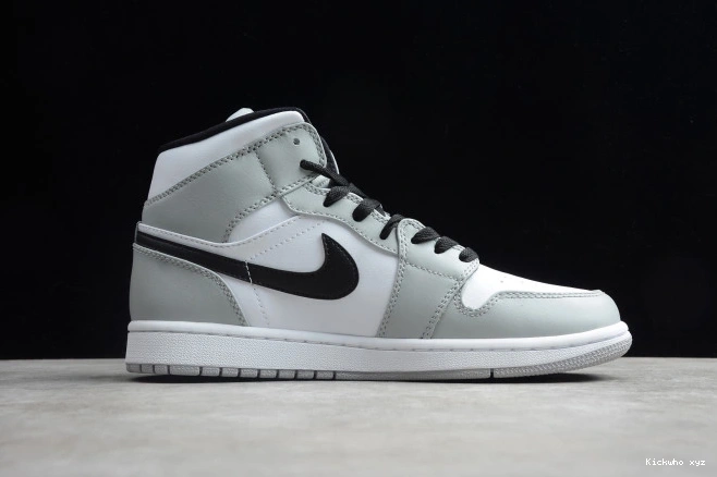 554724-092 Jordan AIR 1 Grey Smoke Mid Light 0816